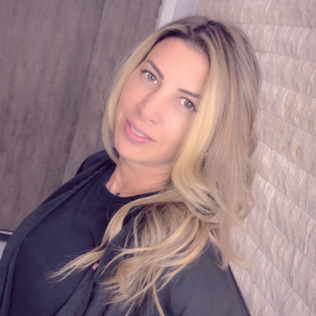 Carolina Alves de Moraes Nicolau Carolina Alves de Moraes Nicolau