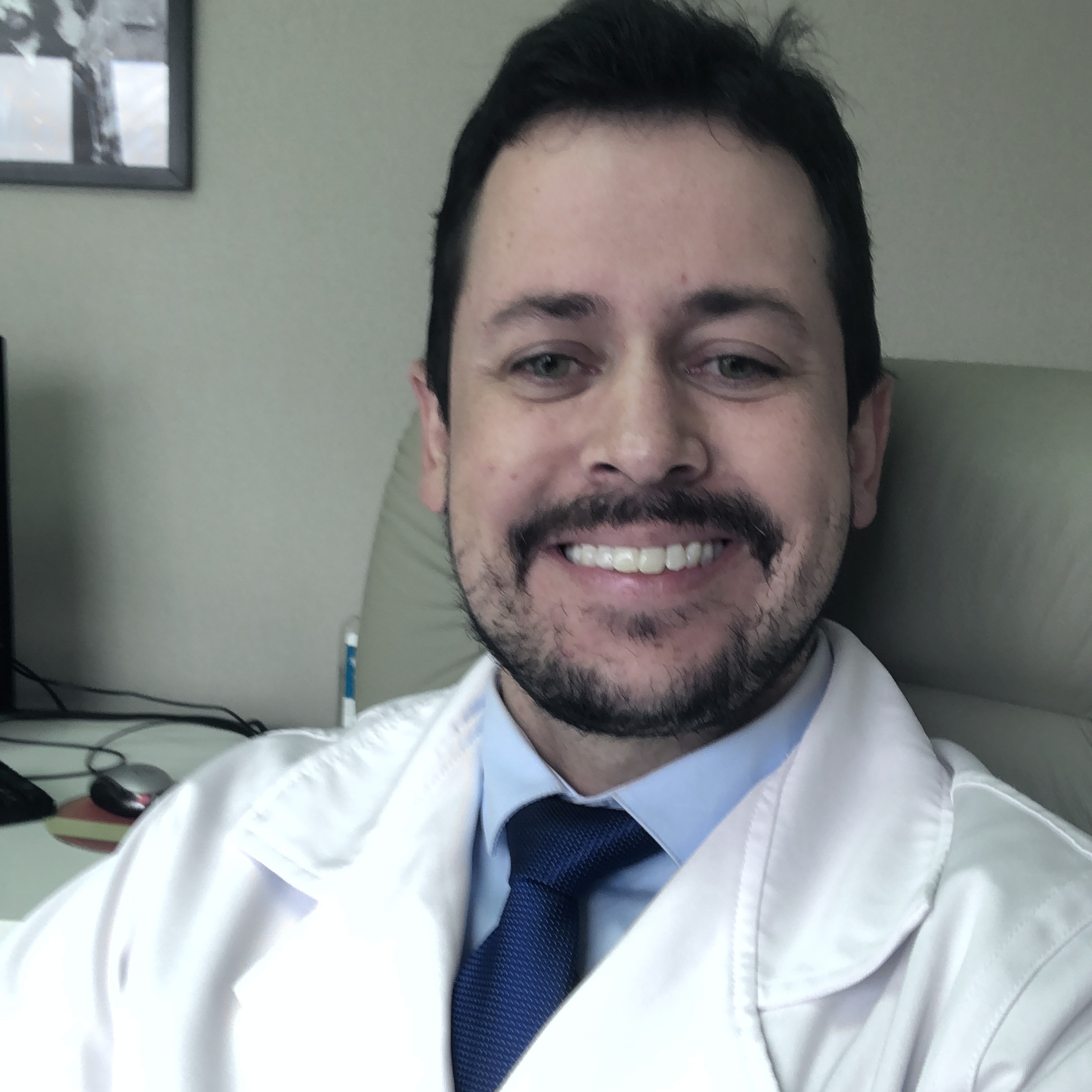 Dr. Diego Rocha Moreira