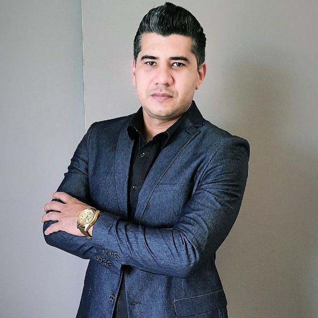 Dr. Fernando Henrique Sampaio de Souza