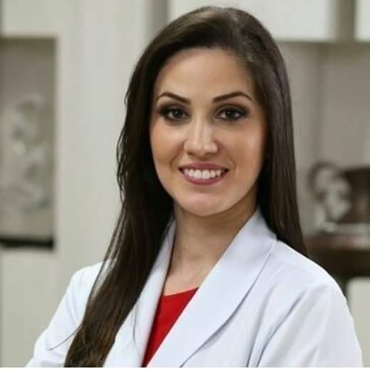 Caroline Stefani de Mattos Queiroz Caroline Stefani de Mattos Queiroz