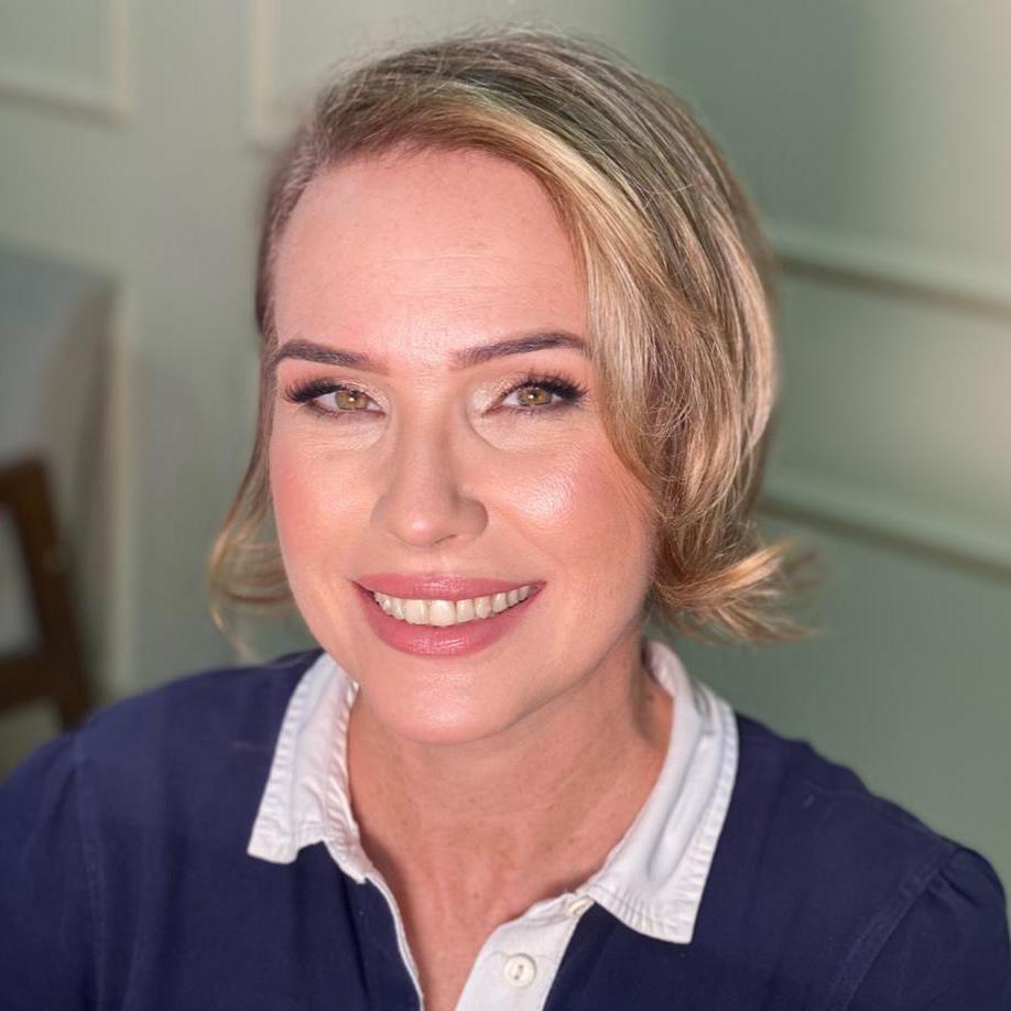 Luciani Fiori Leão Luciani Fiori Leão