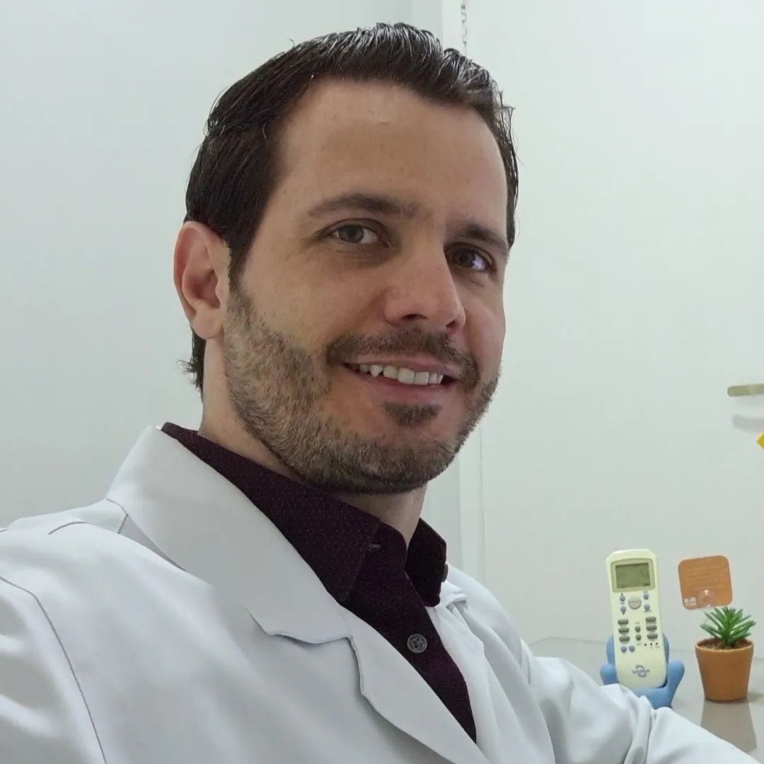 Moaci Martinelli Moaci Martinelli