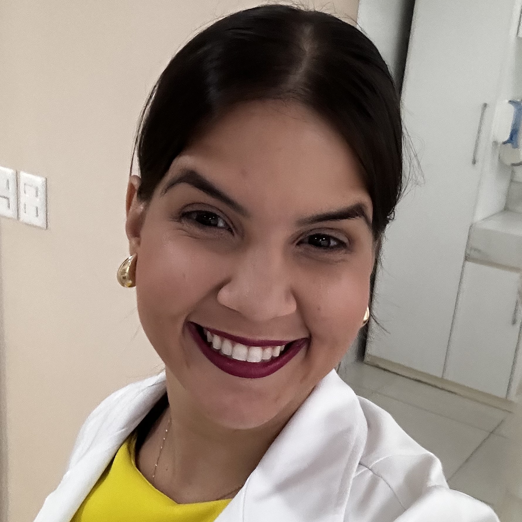 Drª. Camila Glenda Dantas de Medeiros Cunha