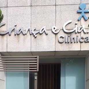 Clnica Criana e Cia
