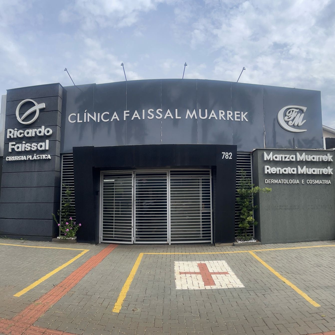 CLÍNICA FAISSAL MUARREK CLÍNICA FAISSAL MUARREK
