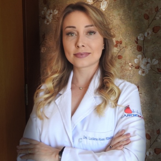 Luciana Alves Ribeiro Luciana Alves Ribeiro