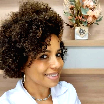 Liana Maria Tavares Genovez Liana Maria Tavares Genovez