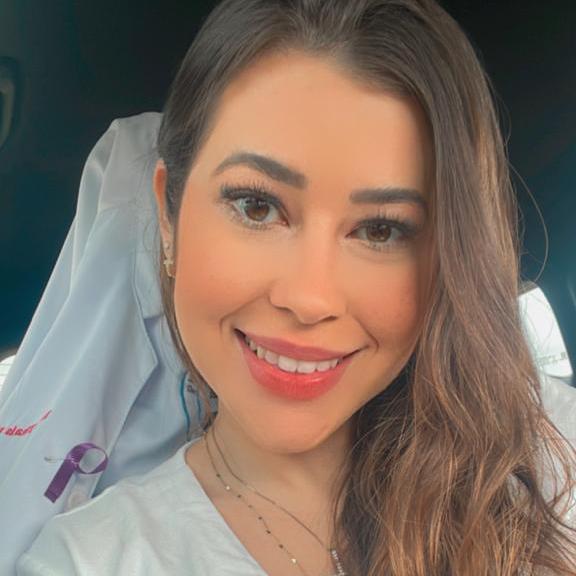 Thaís Reis Thaís Reis