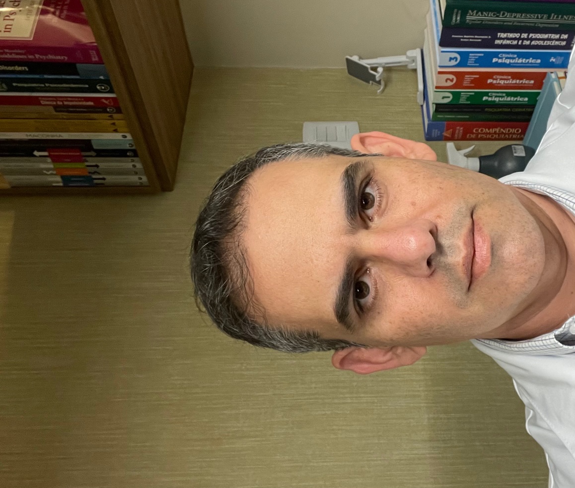 Carlos Augusto Oliveira Santos Carlos Augusto Oliveira Santos