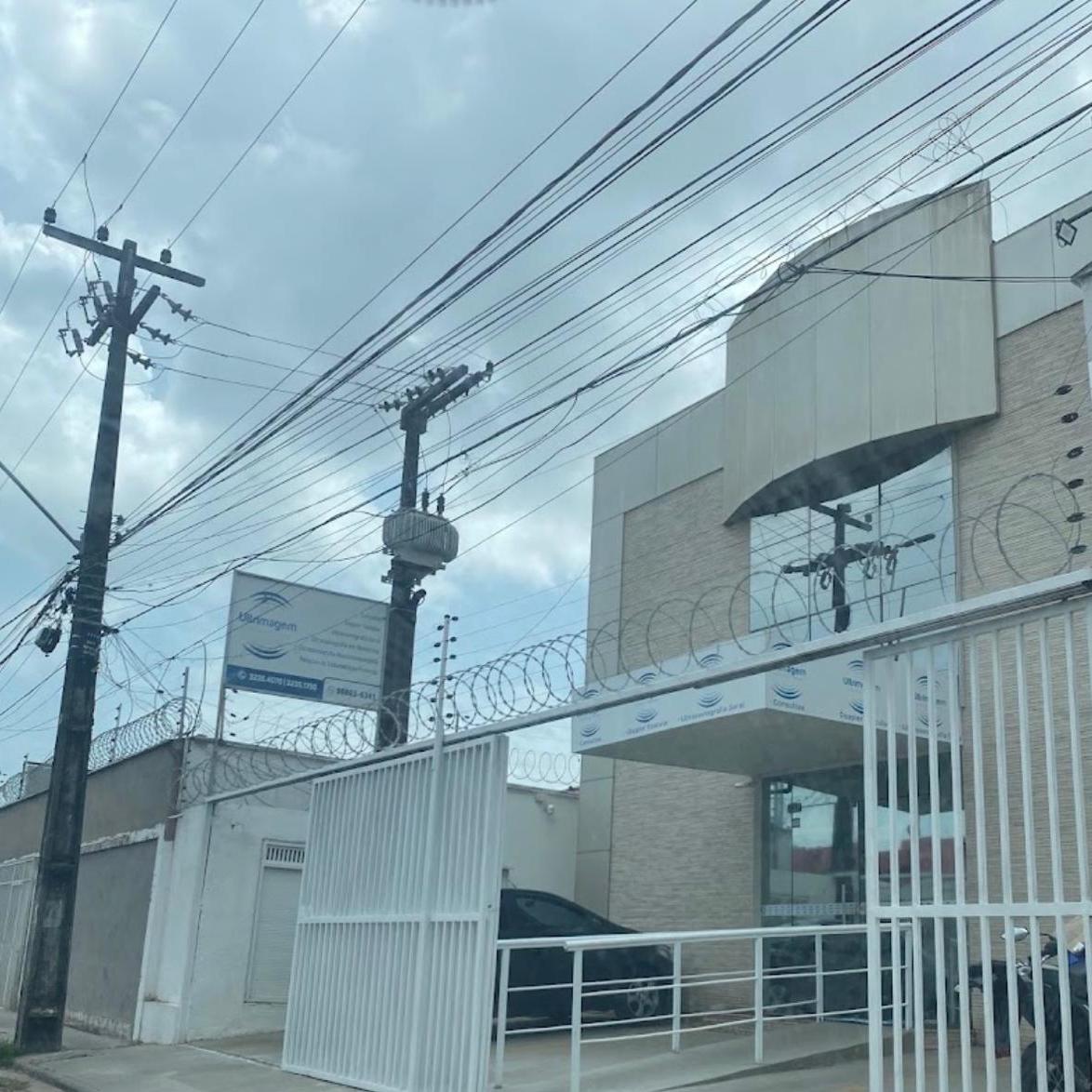 Ultrimagem Clnica de Cirurgia Plstica Dr. Charles Bacellar