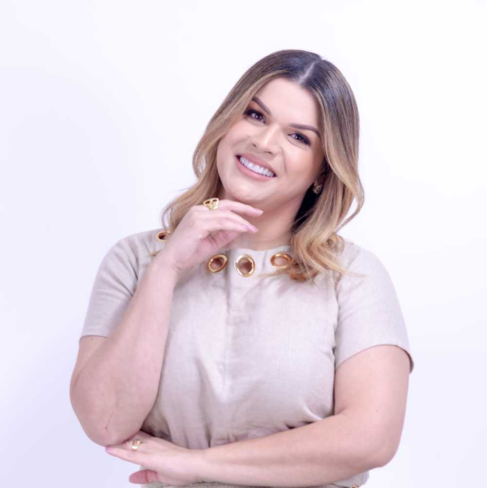 Tatiane Santana Tatiane Santana