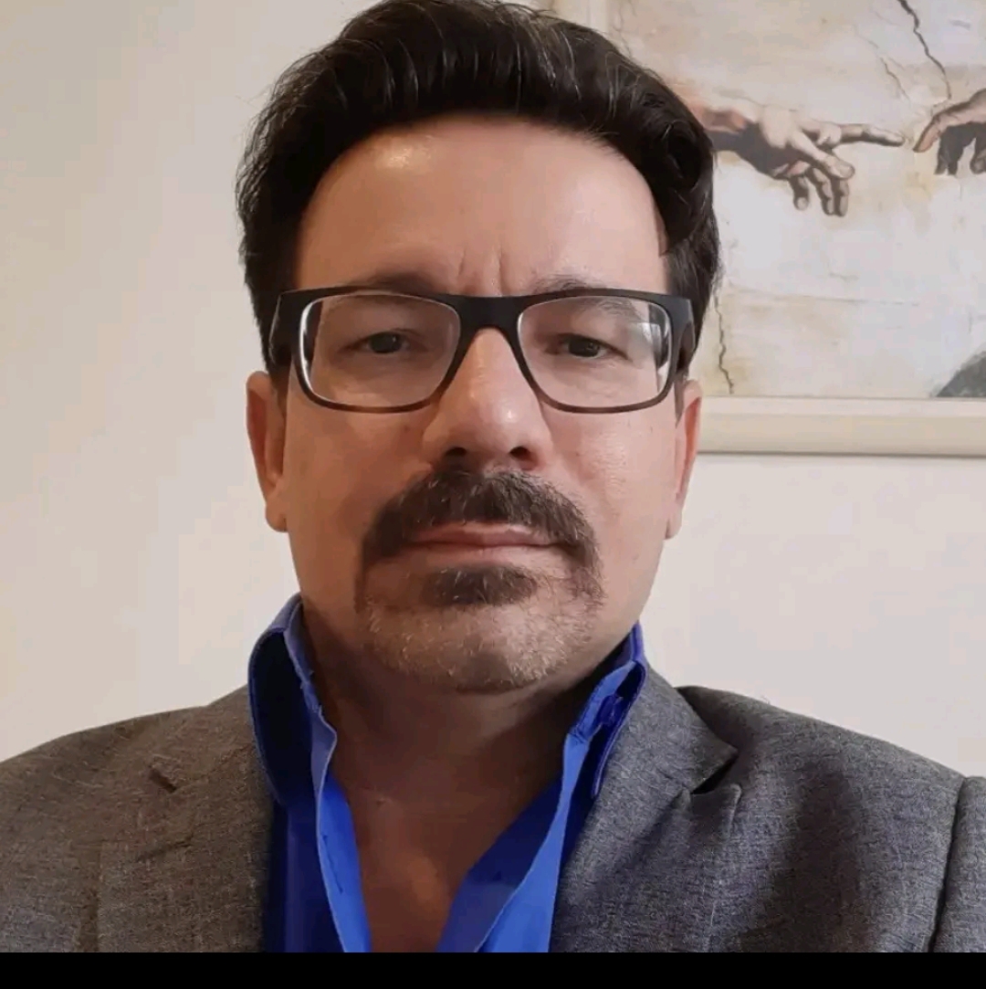 Danilo Vaz de Campos Moreira Danilo Vaz de Campos Moreira