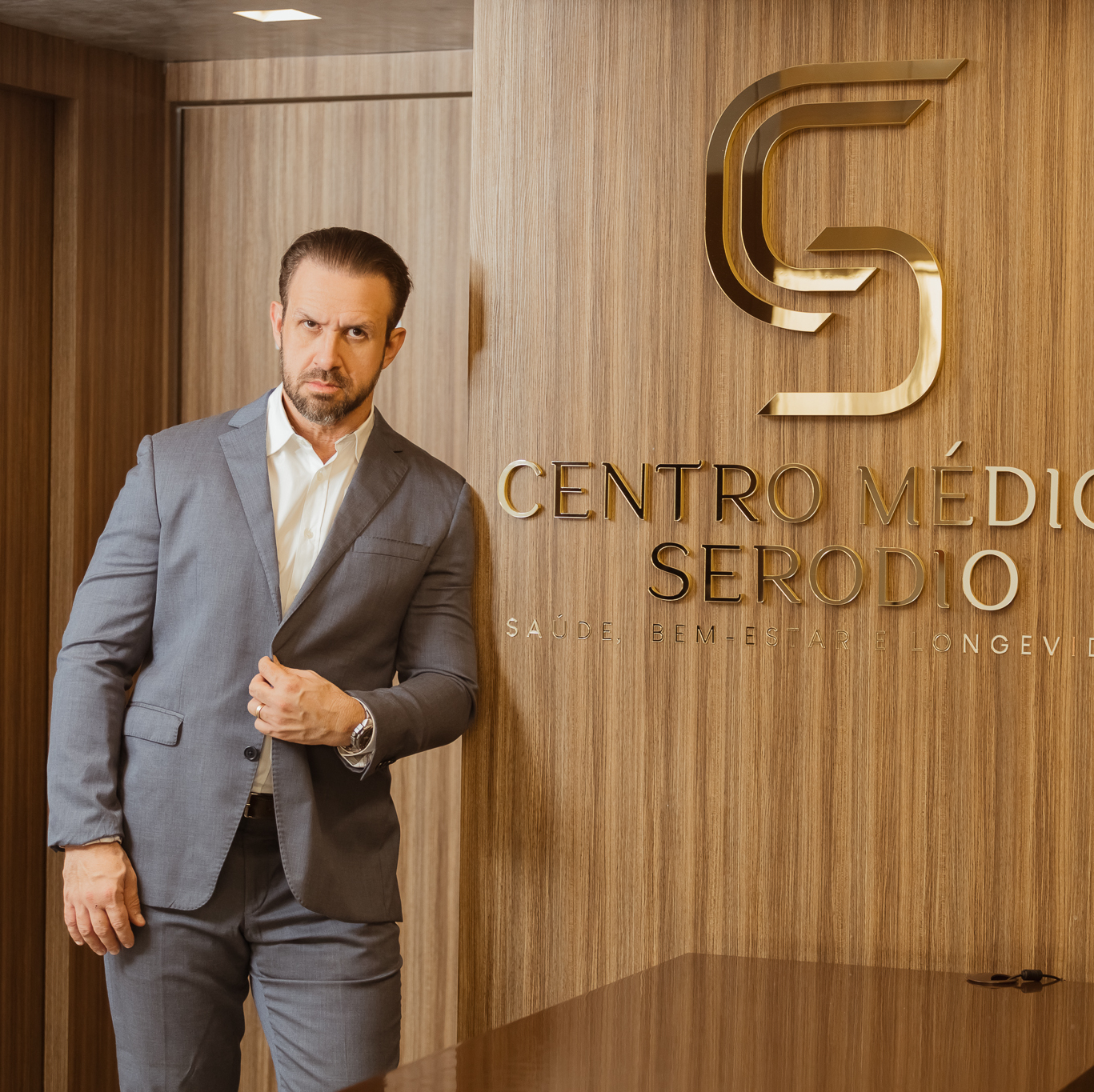 Caio Manlio Paes Serodio Caio Manlio Paes Serodio